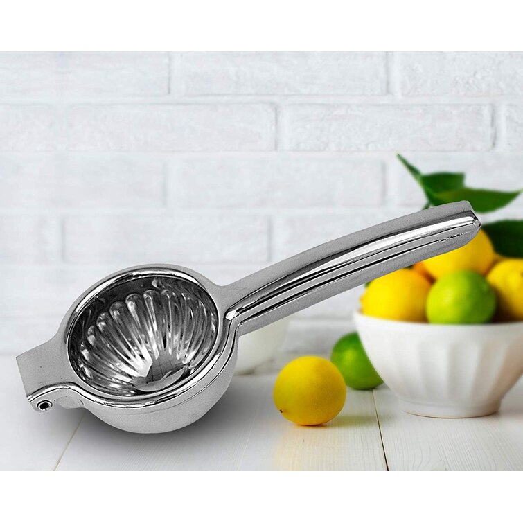 lemon juicer